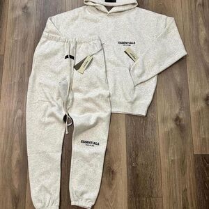 Essentials Kids Light Gray Jogger Set